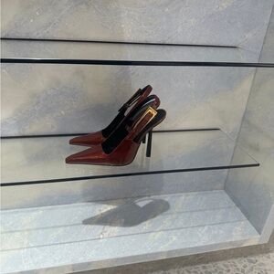 YSL Lee Patent Slingback Heel